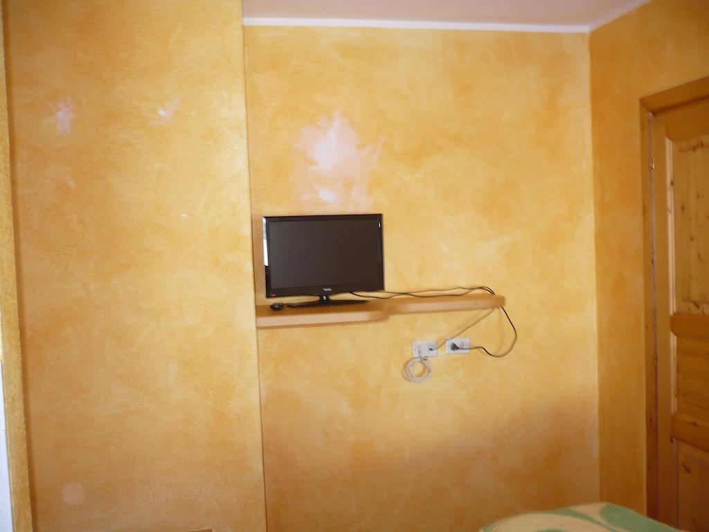 Casa Gembre Appartement Livigno Kamer foto