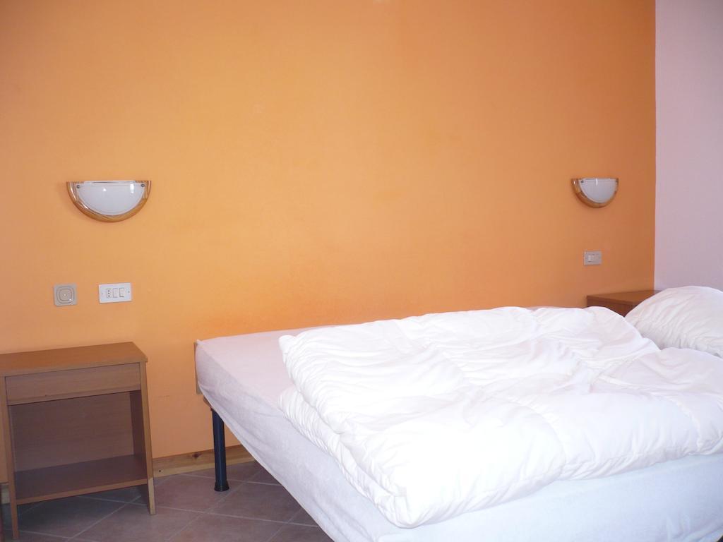 Casa Gembre Appartement Livigno Kamer foto