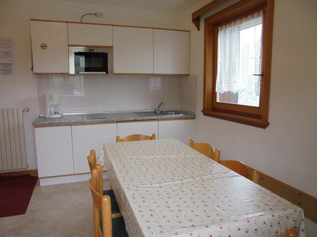 Casa Gembre Appartement Livigno Buitenkant foto