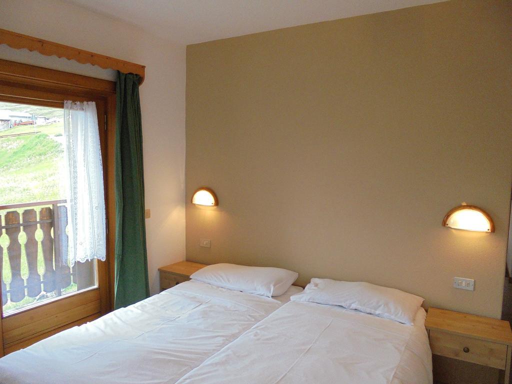 Casa Gembre Appartement Livigno Buitenkant foto