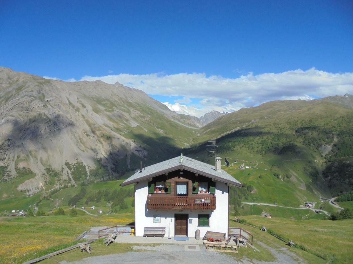 Casa Gembre Appartement Livigno Buitenkant foto
