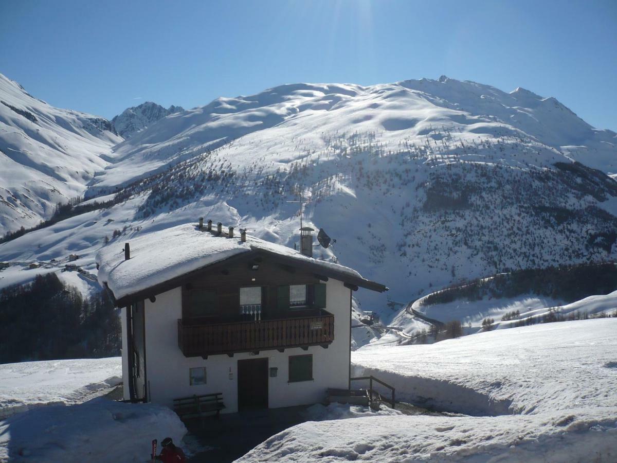 Casa Gembre Appartement Livigno Buitenkant foto